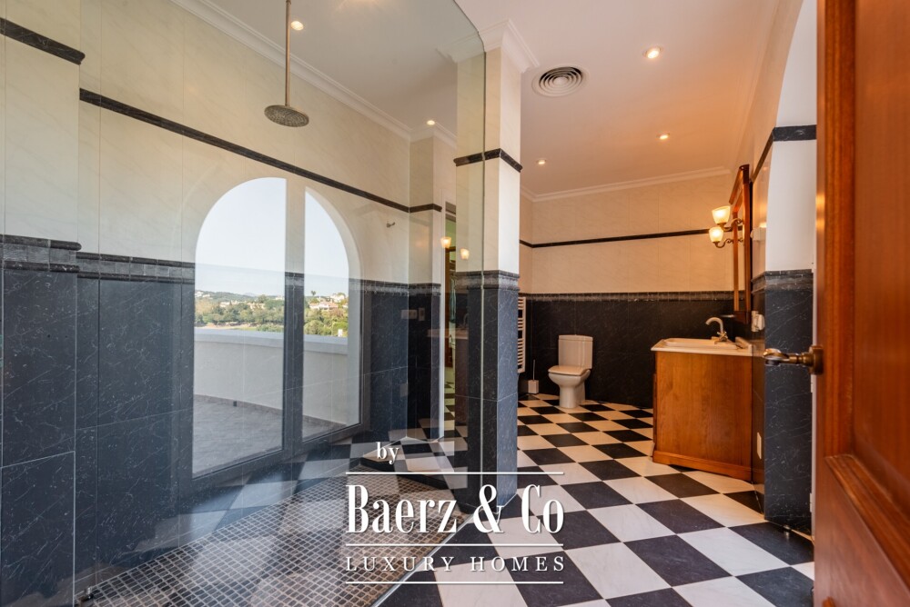 Beautiful luxury home in Sotogrande, Sotogrande Alto - Zona G image