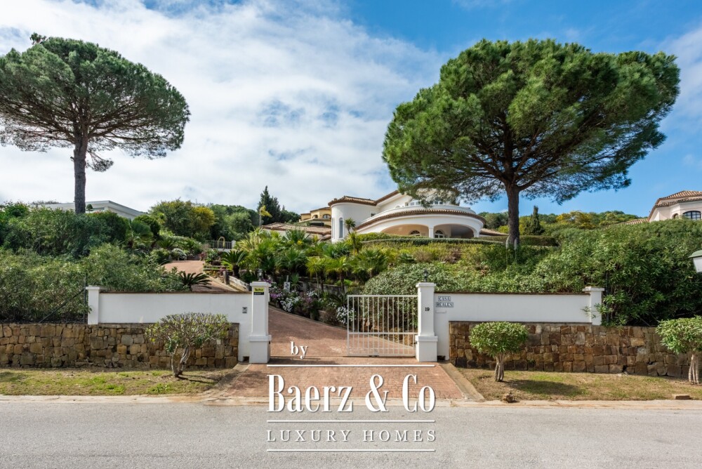 Beautiful luxury home in Sotogrande, Sotogrande Alto - Zona G image
