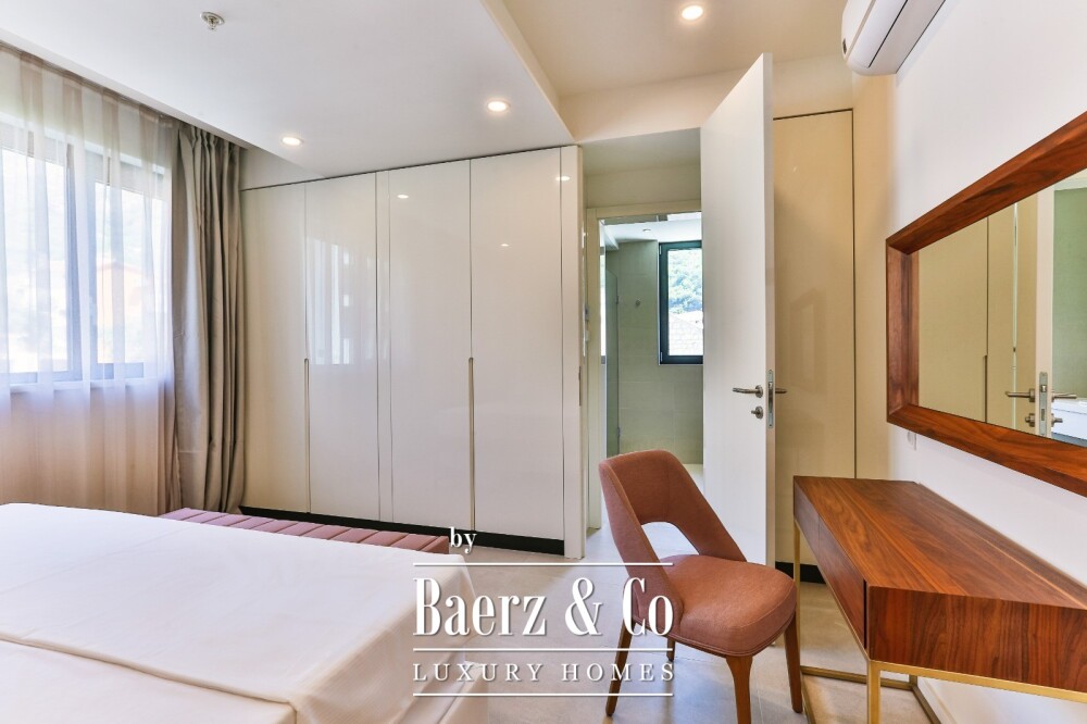 Spacious and Luxurious Apartment next to the Sea in Budva Municipality image