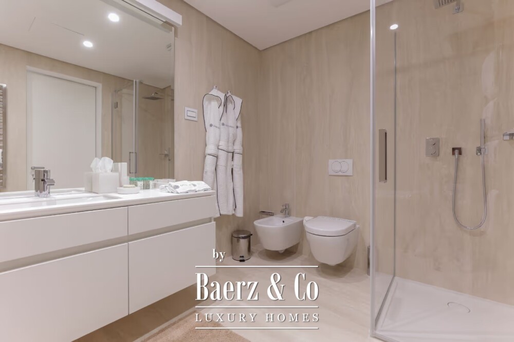 Luxury Apartment in a 5* Hotel in Budva near the Sea image