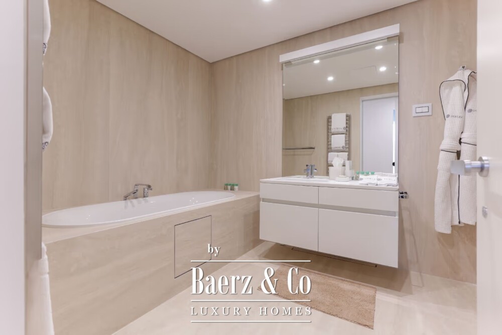 Luxury Apartment in a 5* Hotel in Budva near the Sea image