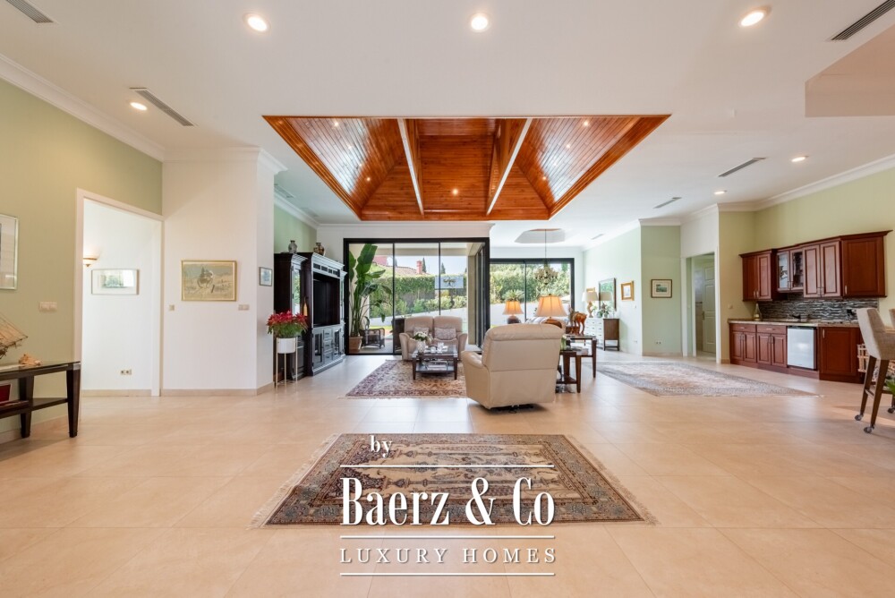 Beautiful luxury home in Sotogrande, Sotogrande Alto - Zona G image