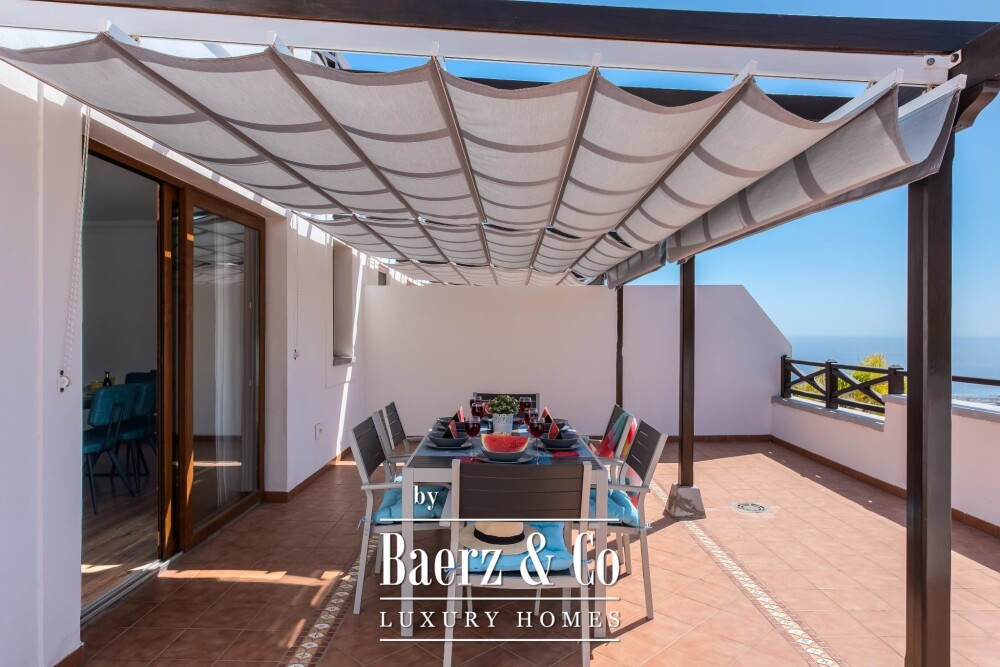 Elegant sea view villa divided into Two Independent Residences image