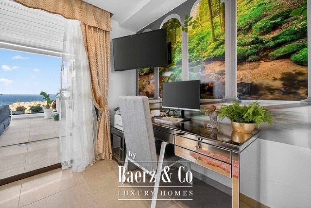 Exclusive Iuxury semi-detached villa with panoramic sea views image