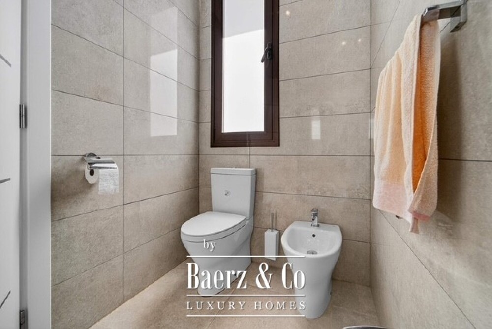Exclusive Iuxury semi-detached villa with panoramic sea views image