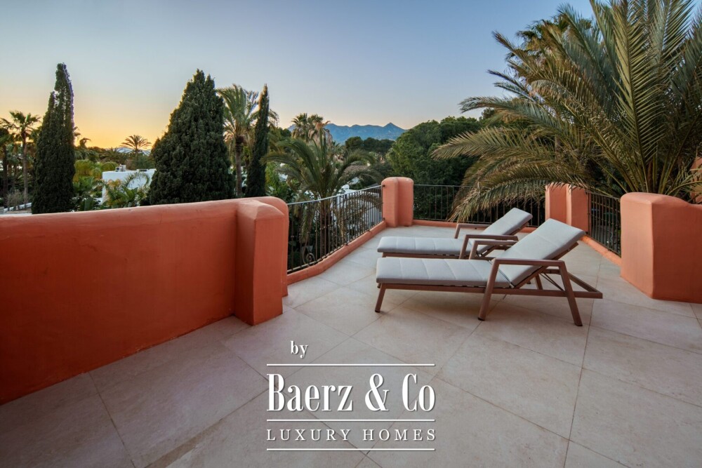 Penthouse - Marbella East - Ref: 8717 image