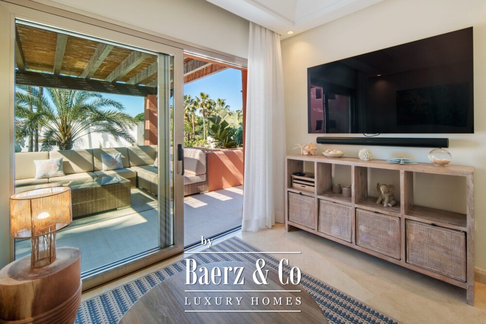 Penthouse - Marbella East - Ref: 8717 image