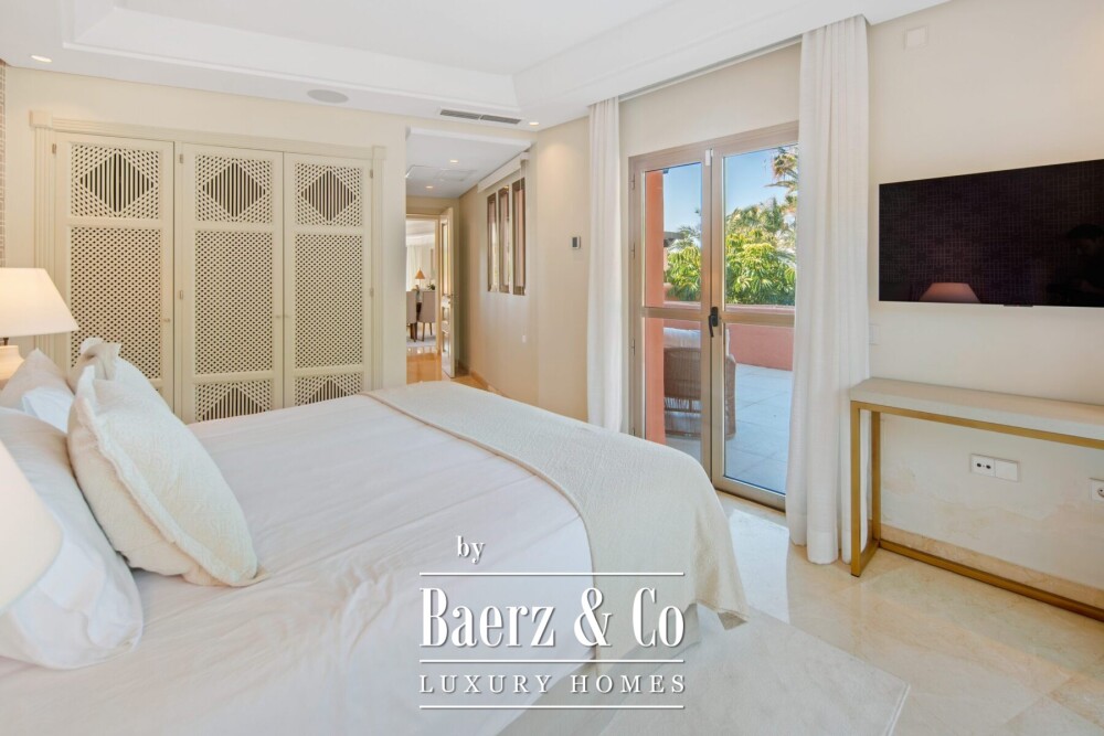 Penthouse - Marbella East - Ref: 8717 image