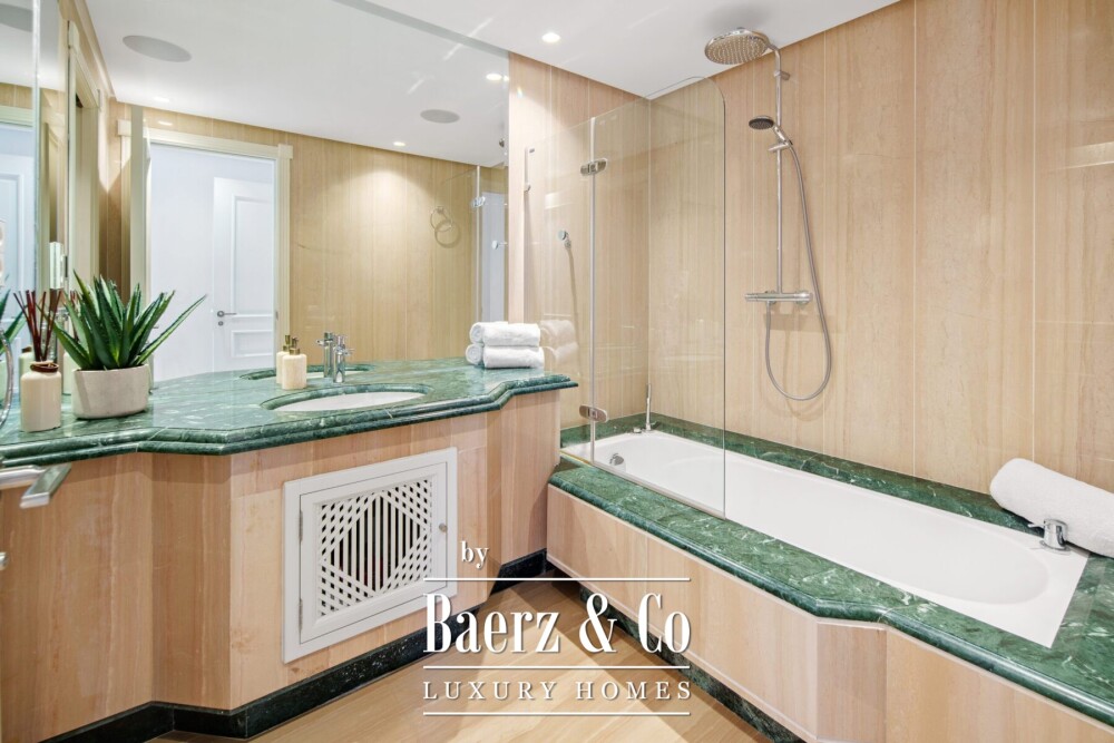 Penthouse - Marbella East - Ref: 8717 image