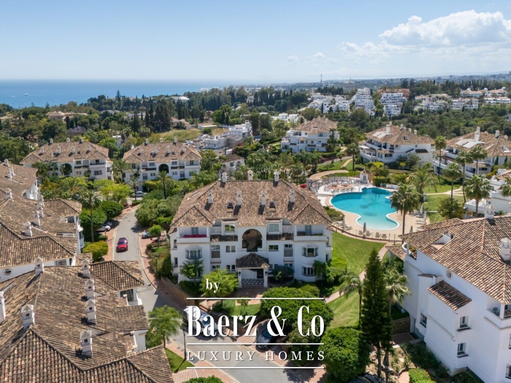 Apartment - Golden Mile - Marbella - Ref: 8726 image