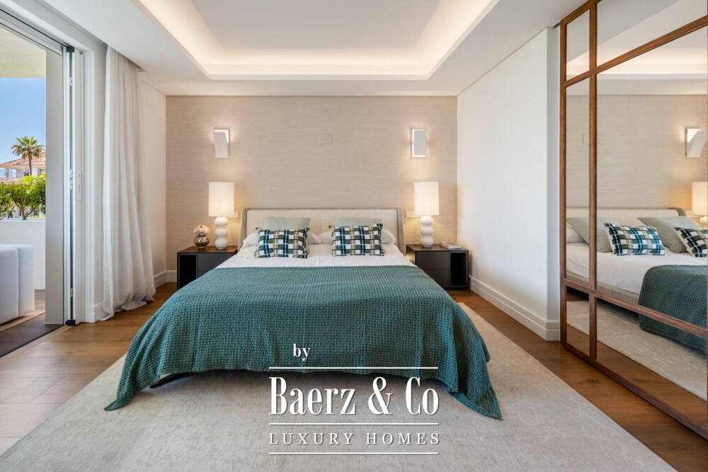 Apartment - Golden Mile - Marbella - Ref: 8726 image
