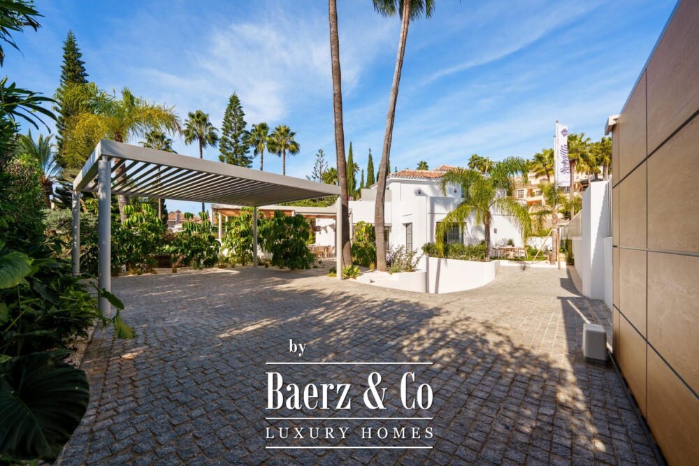 Villa - La Quinta - Benahavis - Ref: 8729 image