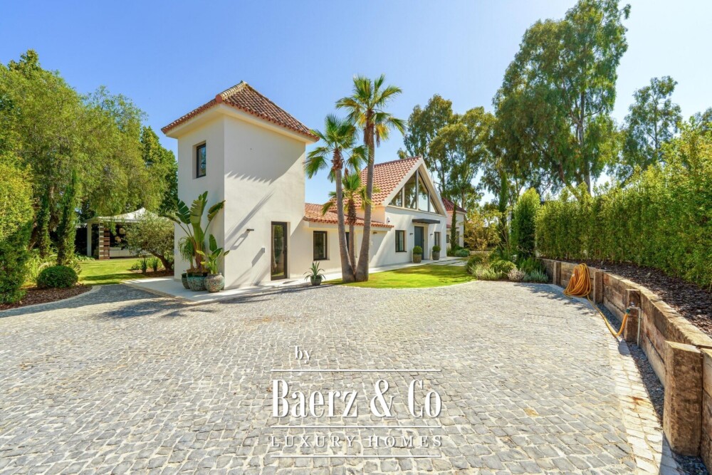 Villa - Puerto Banus - Marbella - Ref: 8730 image