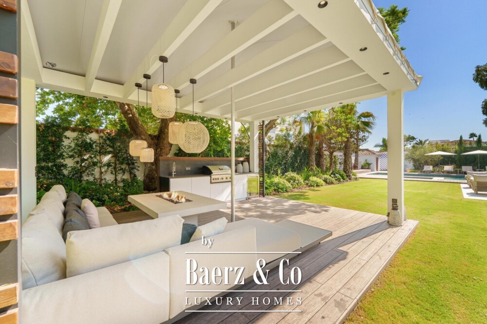 Villa - Puerto Banus - Marbella - Ref: 8730 image