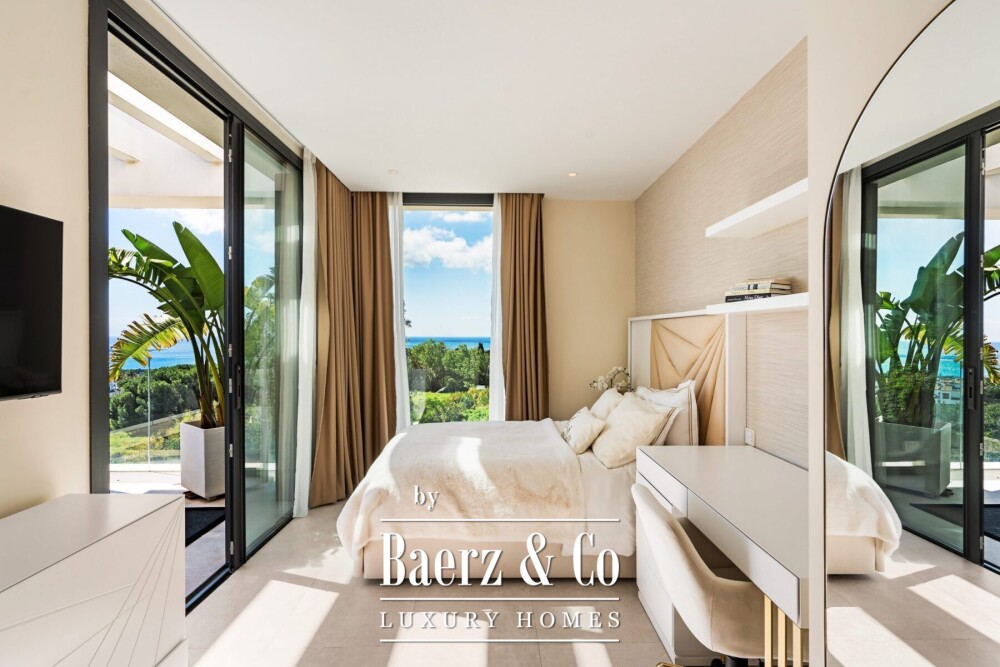 Villa - Sierra Blanca - Golden Mile - Marbella - Ref: 8733 image