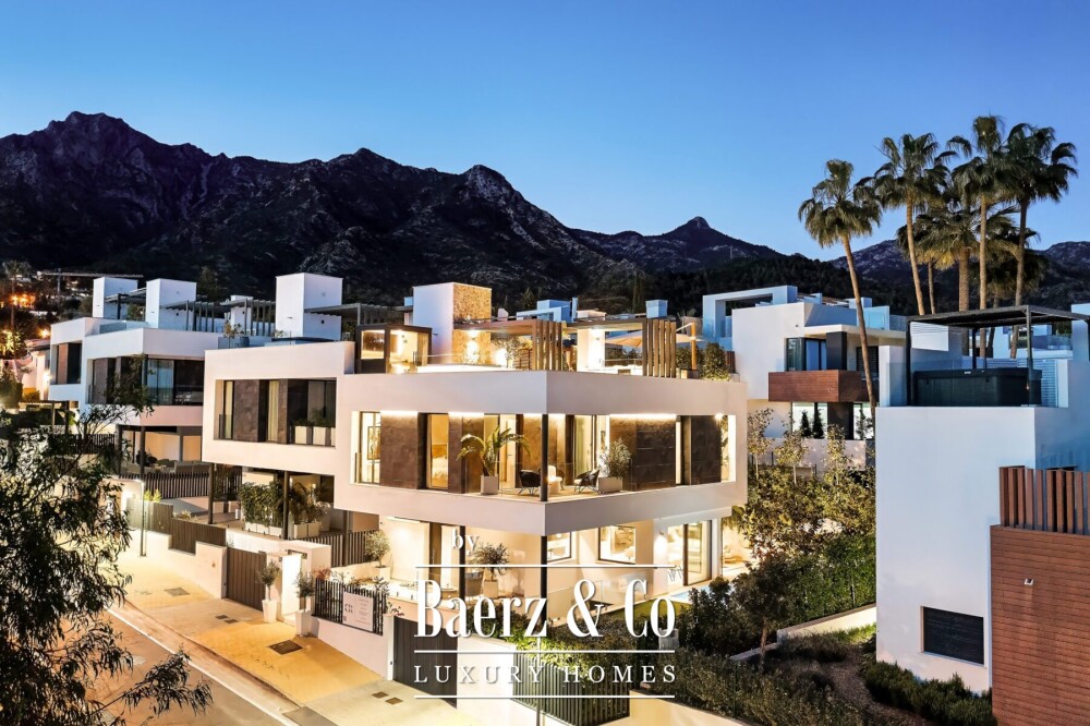Villa - Sierra Blanca - Golden Mile - Marbella - Ref: 8733 image
