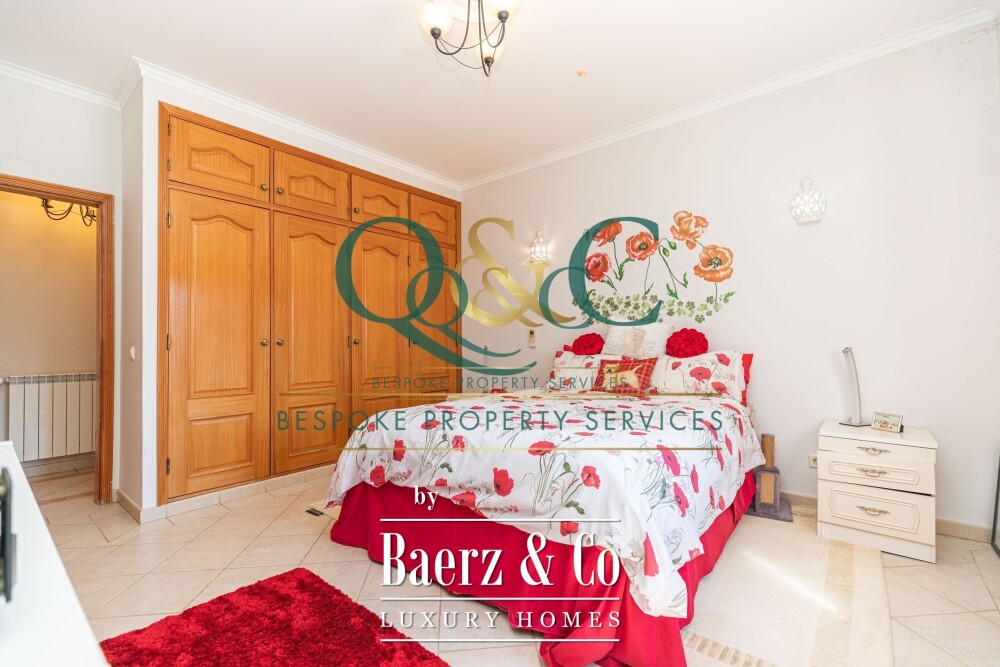 Beautiful luxury home in Loulé (São Clemente), Apra image