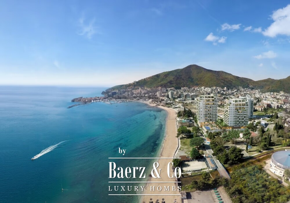Beachfront Luxurious Apartment close to the Old Town image