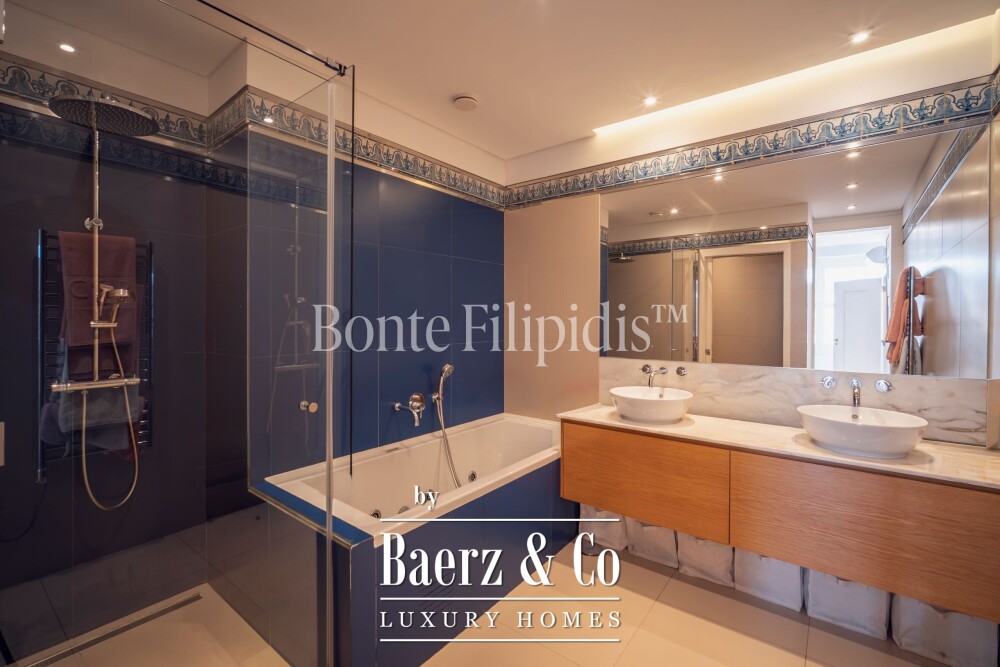 Beautiful luxury home in Santa Maria Maior, Chiado image