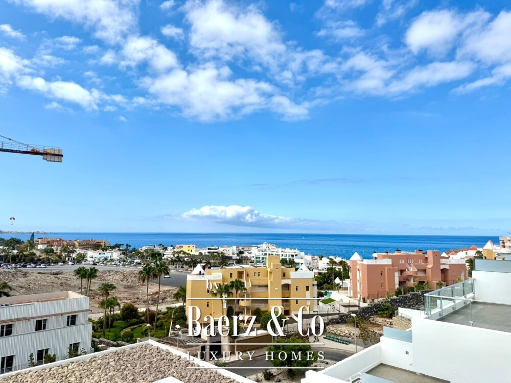 Luxury penthouse duplex in La Caleta, Tenerife image