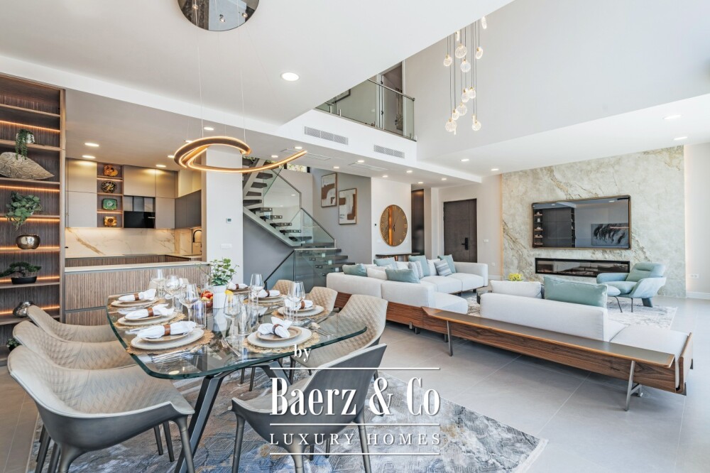 Luxurious VIlla in Kotor with a Sea View and a Pool image