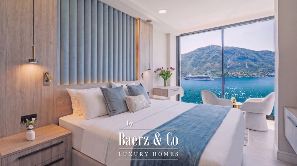 Luxurious VIlla in Kotor with a Sea View and a Pool image