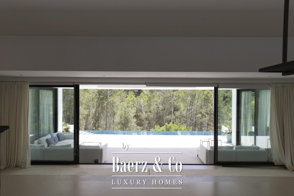 Beautiful villa next so Santa Gertrudis image