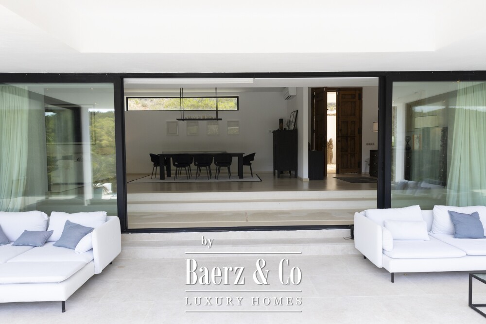 Beautiful villa next so Santa Gertrudis image