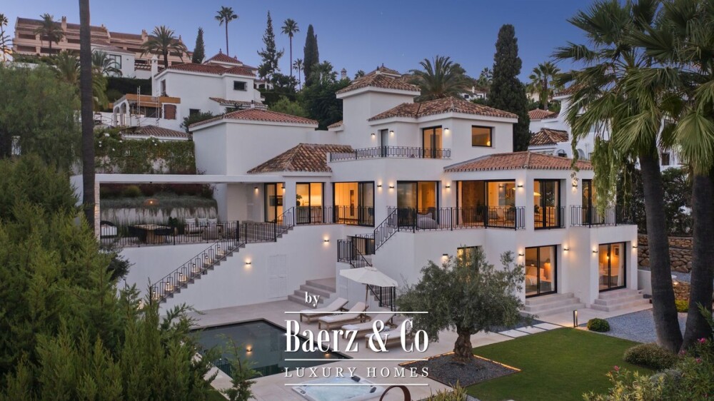 Villa - Nueva Andalucia - Marbella - Ref: 8737 image