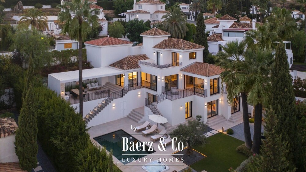 Villa - Nueva Andalucia - Marbella - Ref: 8737 image