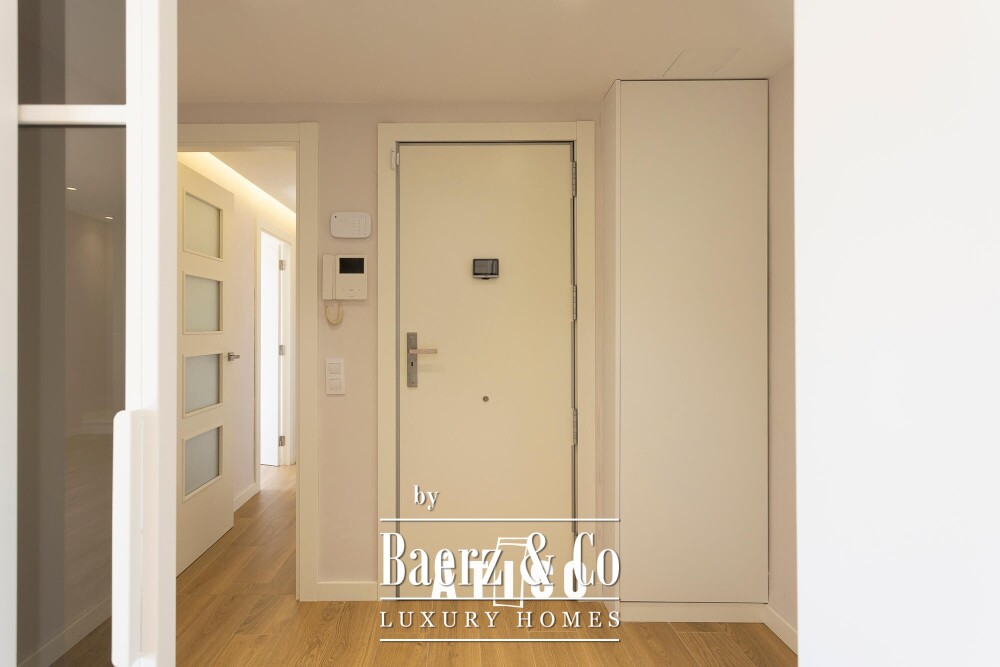 Penthouse for sale in Guinardó image