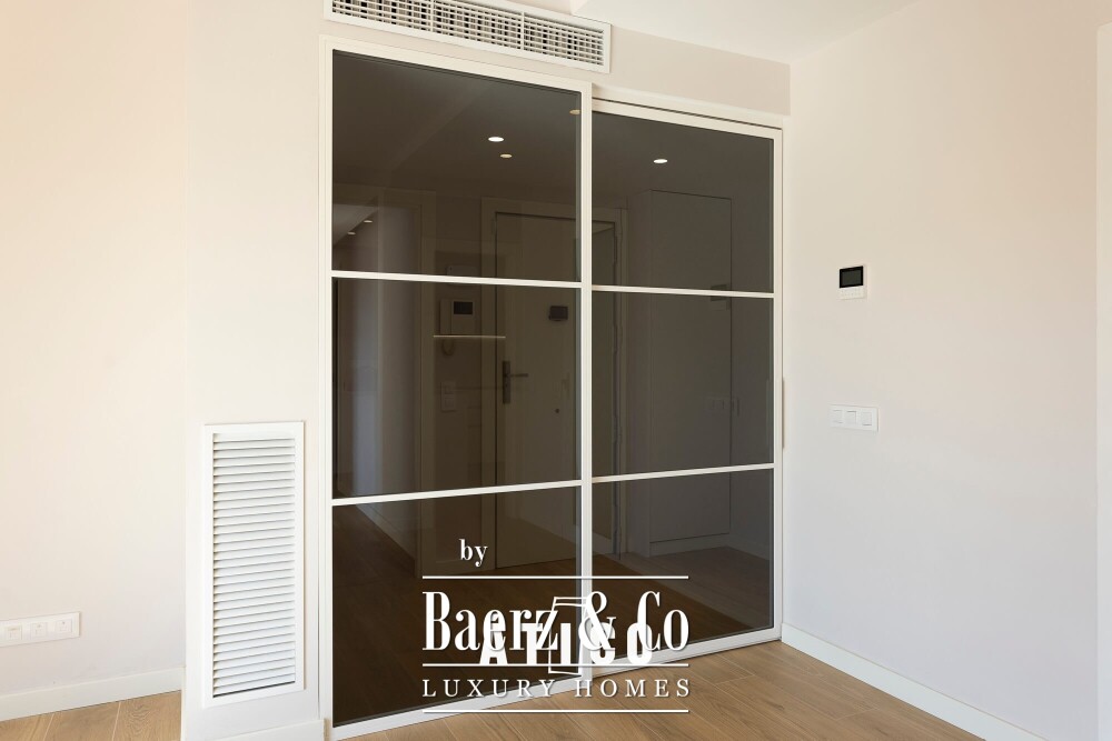 Penthouse for sale in Guinardó image