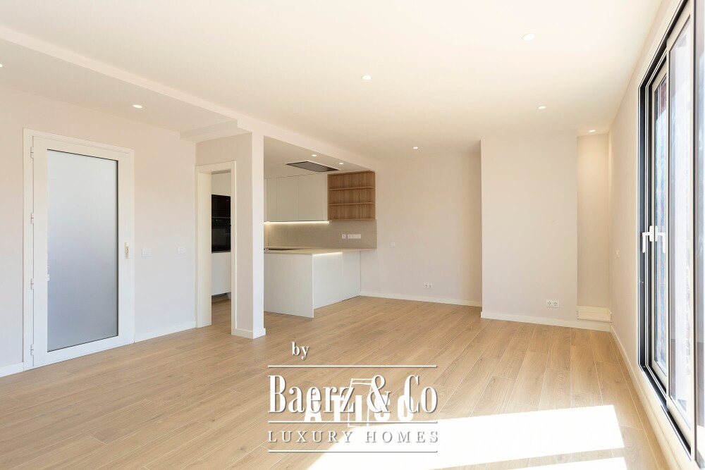 Penthouse for sale in Guinardó image