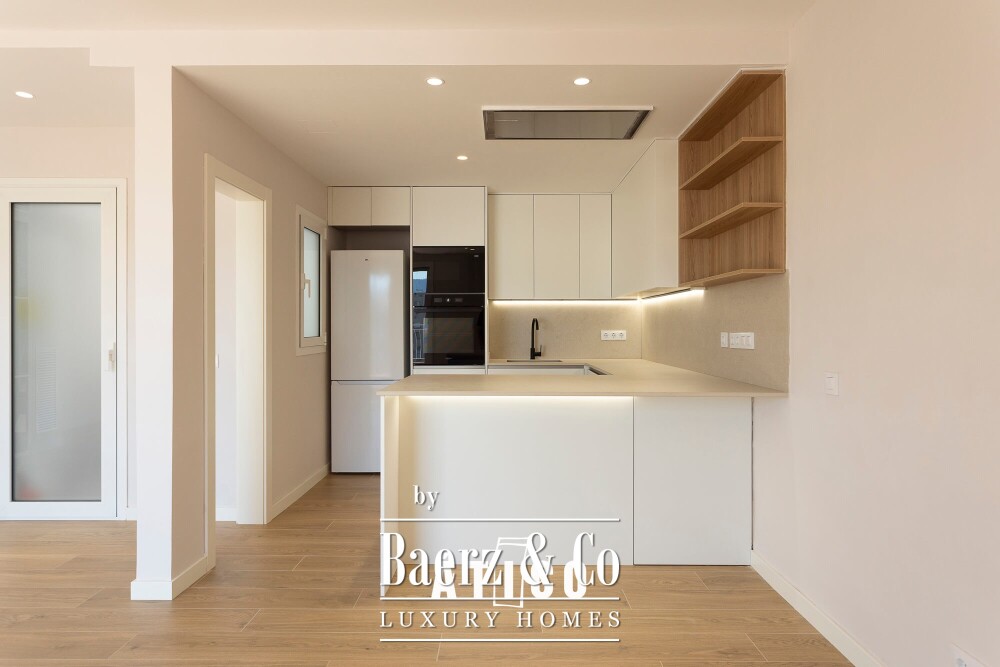 Penthouse for sale in Guinardó image