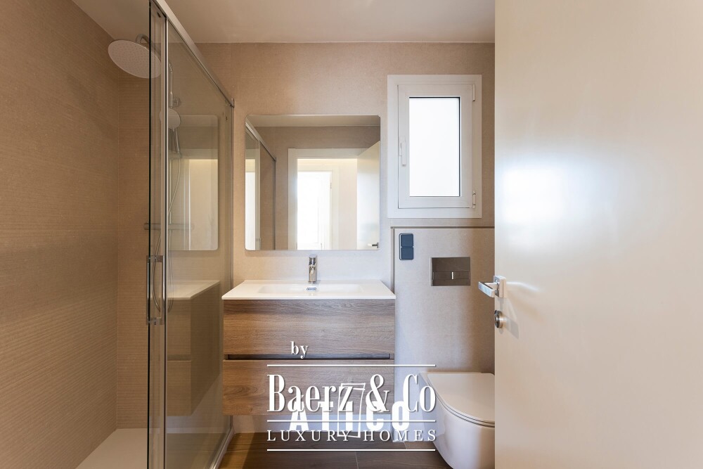 Penthouse for sale in Guinardó image