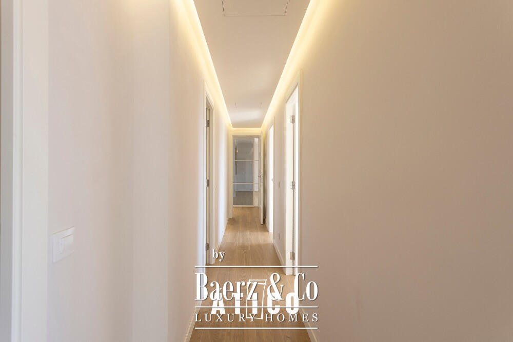 Penthouse for sale in Guinardó image
