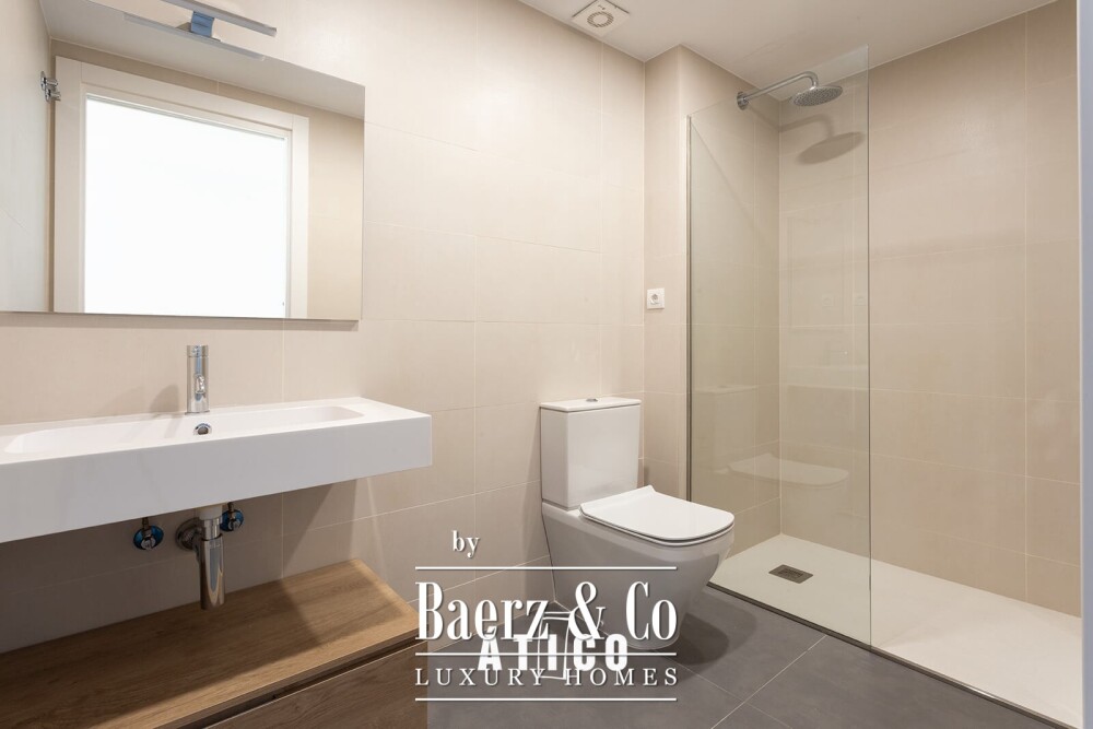 Penthouse for sale in Sarrià-Sant Gervasi image