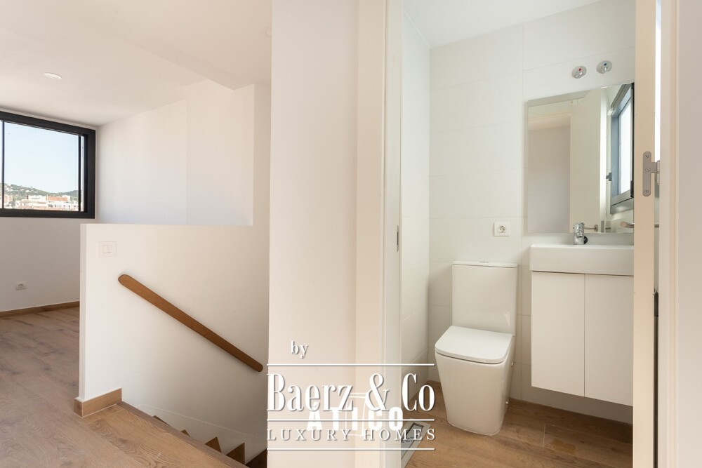 Penthouse for sale in Sarrià-Sant Gervasi image