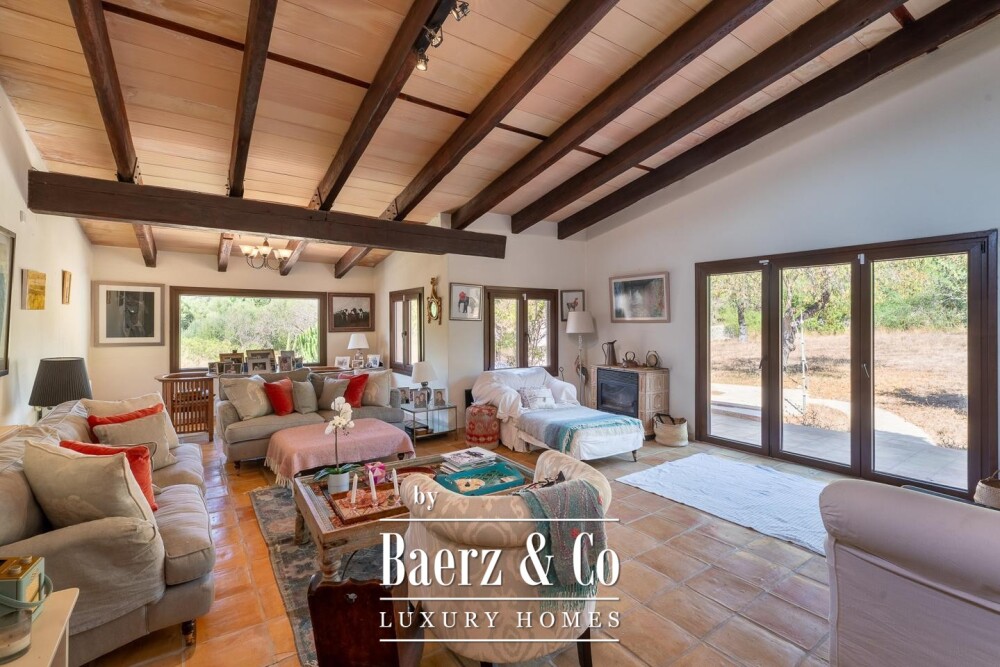 Finca with Mediterranean Character and Pool in S’Arracó image