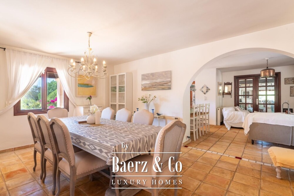 Finca with Mediterranean Character and Pool in S’Arracó image