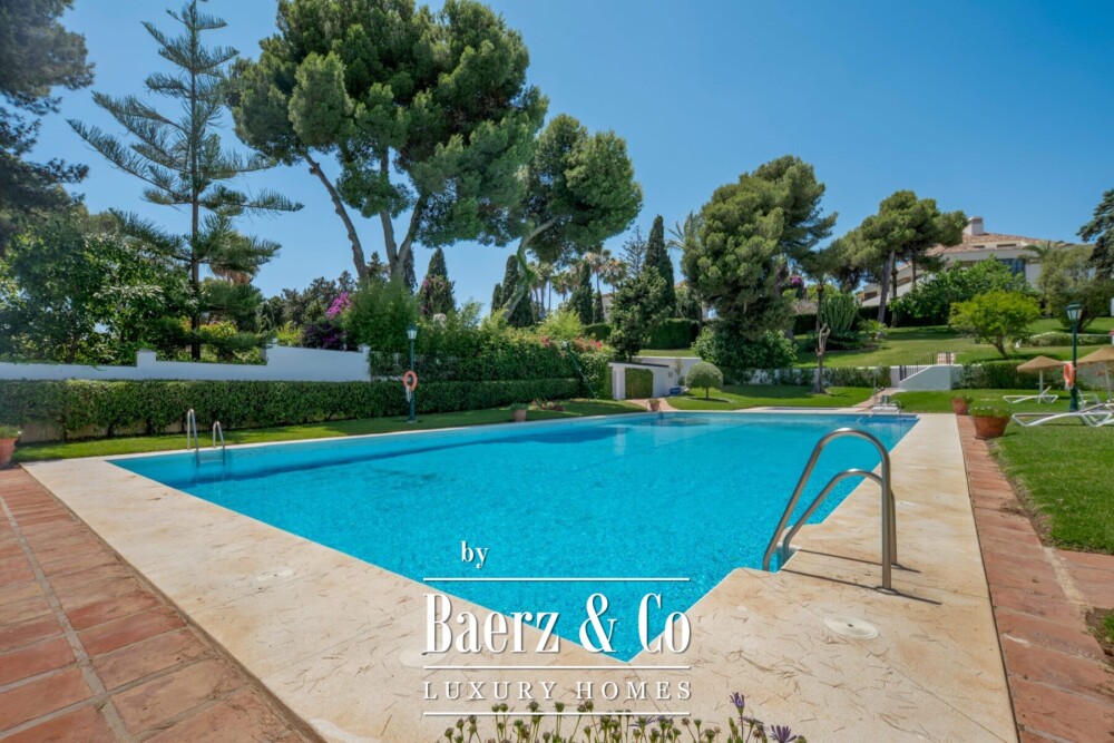 Penthouse - Marbella East - Ref: 8738 image