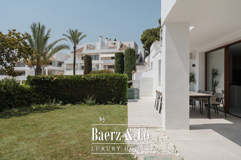 Apartment - Nueva Andalucia - Marbella - Ref: 8740 image