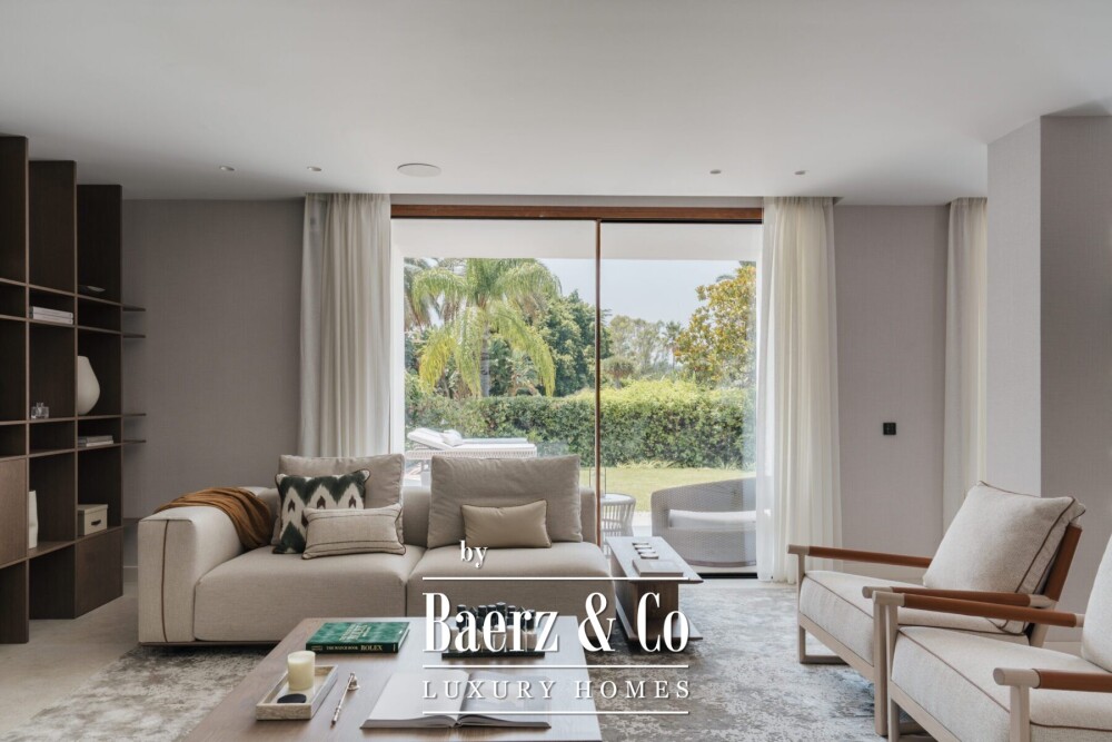 Apartment - Nueva Andalucia - Marbella - Ref: 8740 image