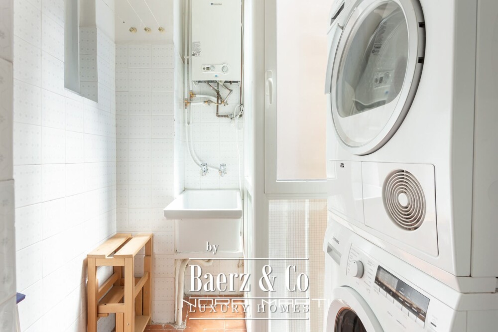 Apartment for sale in Sarrià-Sant Gervasi image