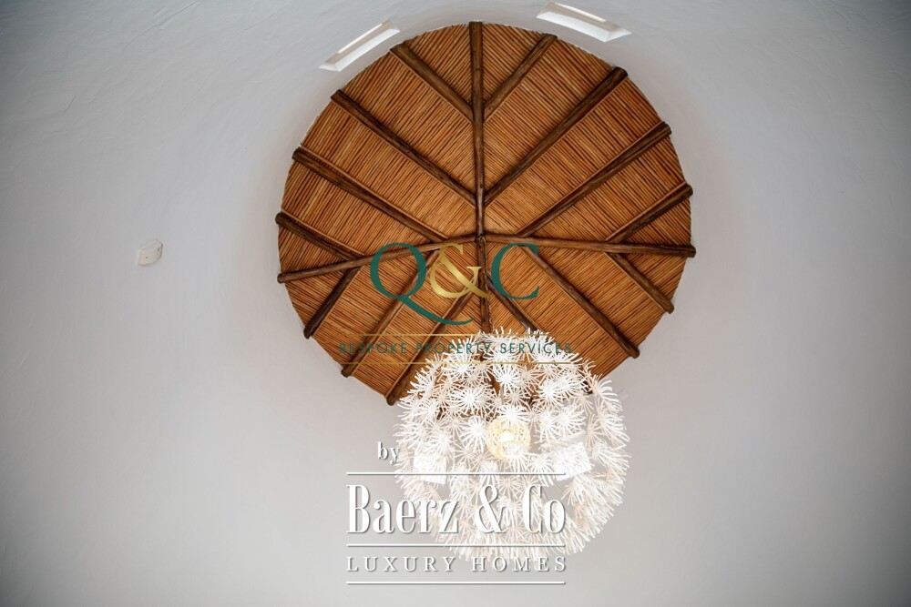 Beautiful luxury home in Santa Bárbara de Nexe, Santa Bárbara de Nexe image