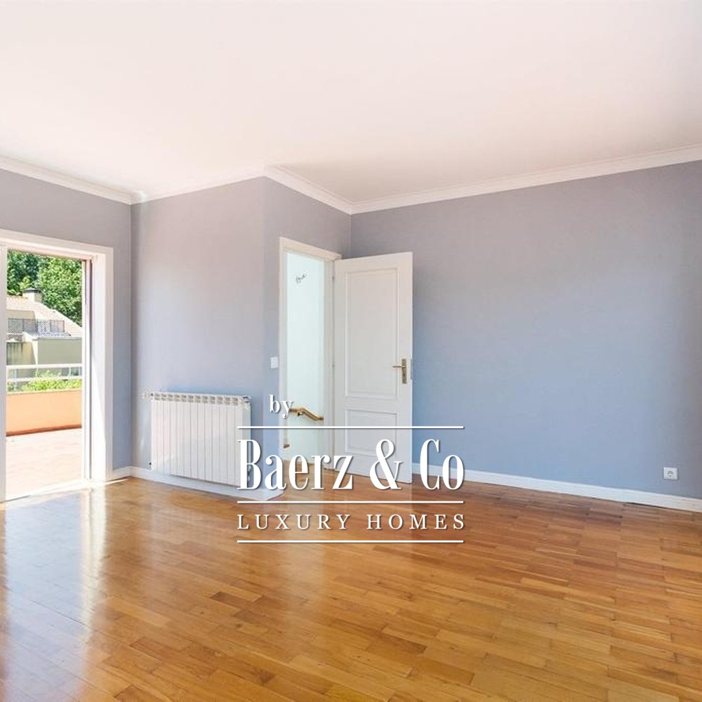 5-bedroom Villa in Porto image