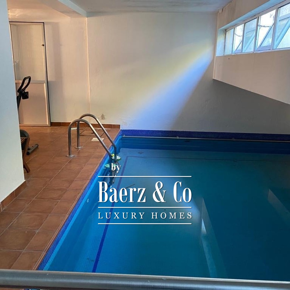 5-bedroom Villa in Porto image