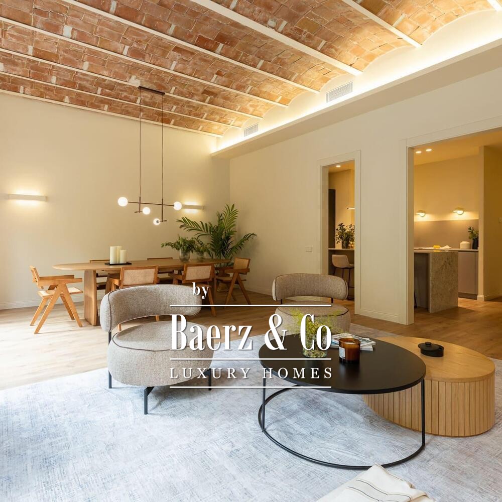 EXCLUSIVE RENOVATED RESIDENCE IN THE QUADRAT D OR · €1,790,000 image