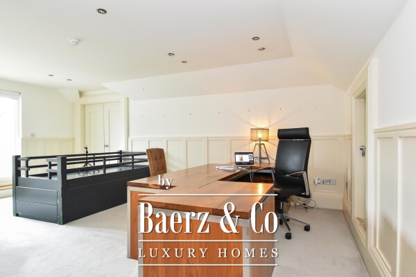 photo 41 Clarin House