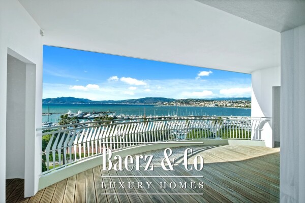 photo 3 Luxury Penthouse In Cannes Croisette